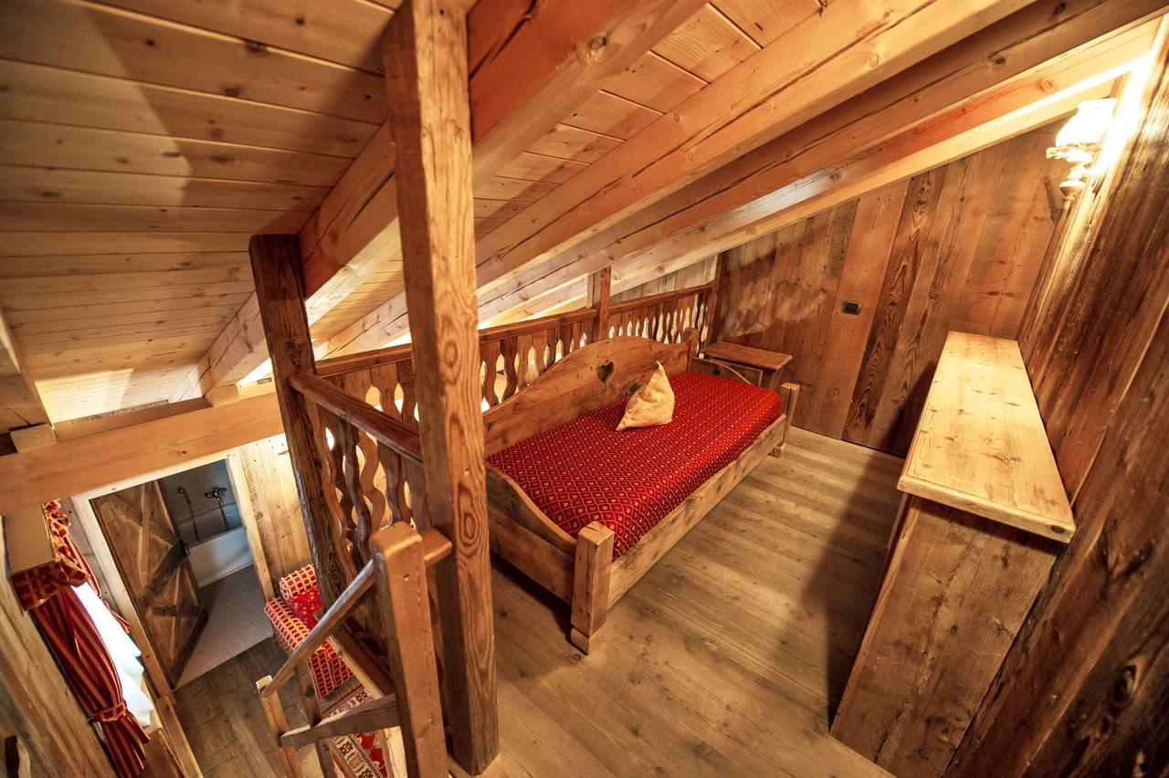 Hotel Jolanda Sport Грессоне-Ла-Триніте Екстер'єр фото
